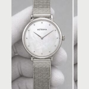 AETERNA Classic Pearl